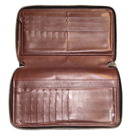 Authentic Chanel Black Zippy Wallet - Picture 11 of 16